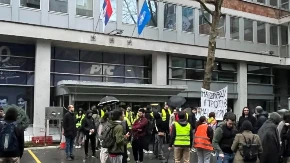 NIKADA KRAJA BLOKADERSKOM TERORU Sad će da blokiraju ulice i maltretiraju ljude u Srbiji - ZBOG EVROVIZIJE?!