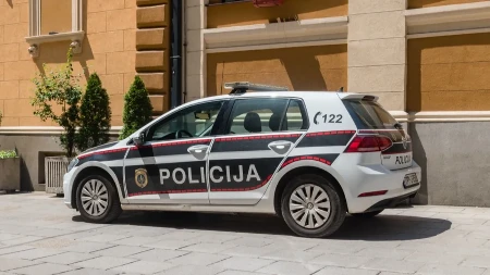 HAOS NA SAJMU KNJIGA U SARAJEVU Izbila makljaža, posetioci u šoku