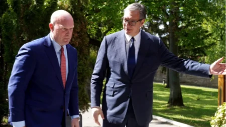 VUČIĆ POSLAO JASNU PORUKU AMERICI: Srbija čuva mir, ali neće popustiti