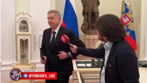 PITALI GA ZA OSVETU — ON SE SAMO NASMEJAO: Snimak koji je sve zapalio (VIDEO)