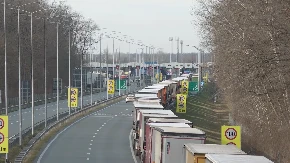 KOLAPS NA PRELAZIMA SA SRBIJOM Velike gužve, stoji se po 5 sati