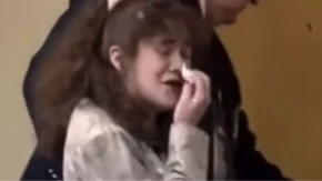 ONA ĆE UMRETI U SEPTEMBRU OVE GODINE Plakala da zagrli majku u sudnici! (VIDEO) 