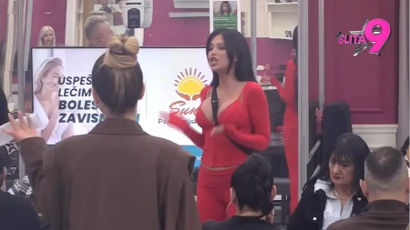 STANIJA IZGUBILA KONTROLU Brutalno napala Aneli, spominjala joj ćerku, Bela kuća odjekuje od stravičnih uvreda!