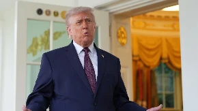 BELA KUĆA OPTUŽILA KINU ZA KRAĐU: Ovo bi moglo da zaoštri tenzije uoči susreta Trampa i Si Đinpinga 