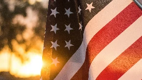 POTPISAN VAŽAN UGOVOR Strateško partnerstvo SAD i EU