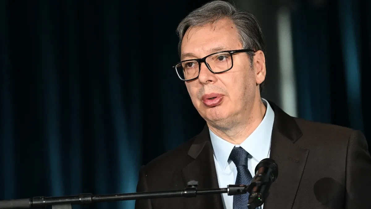 VUČIĆ PUTUJE U FRANCUSKU Učestvuje na Međunarodnoj konferenciji o globalnoj politici