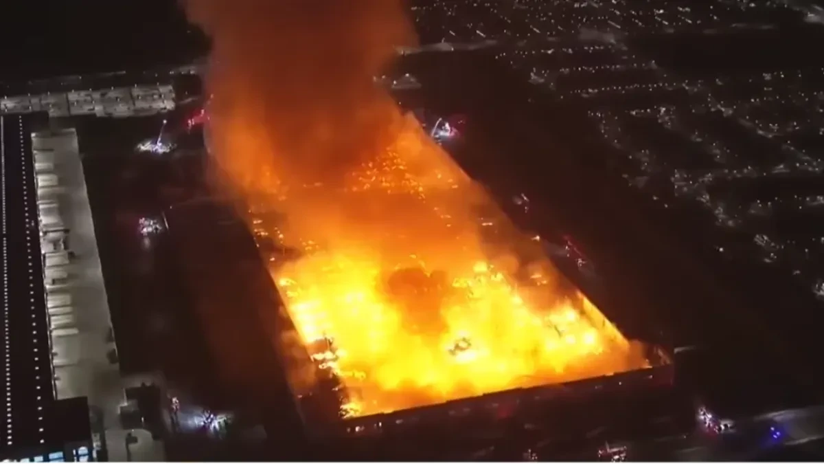 U POŽARU POGINULO 5 OSOBA Stravične vesti iz Kine 