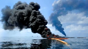 IRAN SPREMA "NEPRISTOJNU PONUDU" ZA TRAMPA Dominacija na nebu, upozorenje na reketne kapacitete