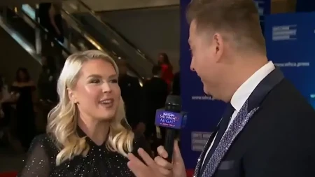 MASOVNO SE ŠIRE REČI PORTPAROLKE BELE KUĆE! Znala je šta će se desiti u Hiltonu? (VIDEO)