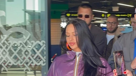 ELENA KITIĆ UHVAĆENA SA OVIM MUŠKARCEM Njih dvoje nemaju šta da kriju! (VIDEO)