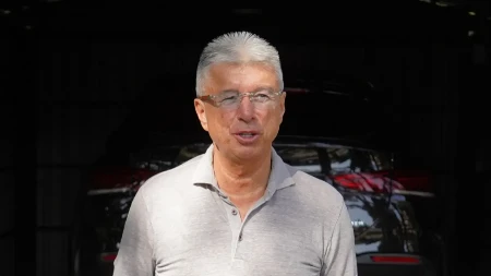 "ZAŠTO SI ONOJ GLUPAČI DAO MIKROFON?" Saša Popović voditeljku izbacio iz Granda, nakon toga se povukla iz javnosti!