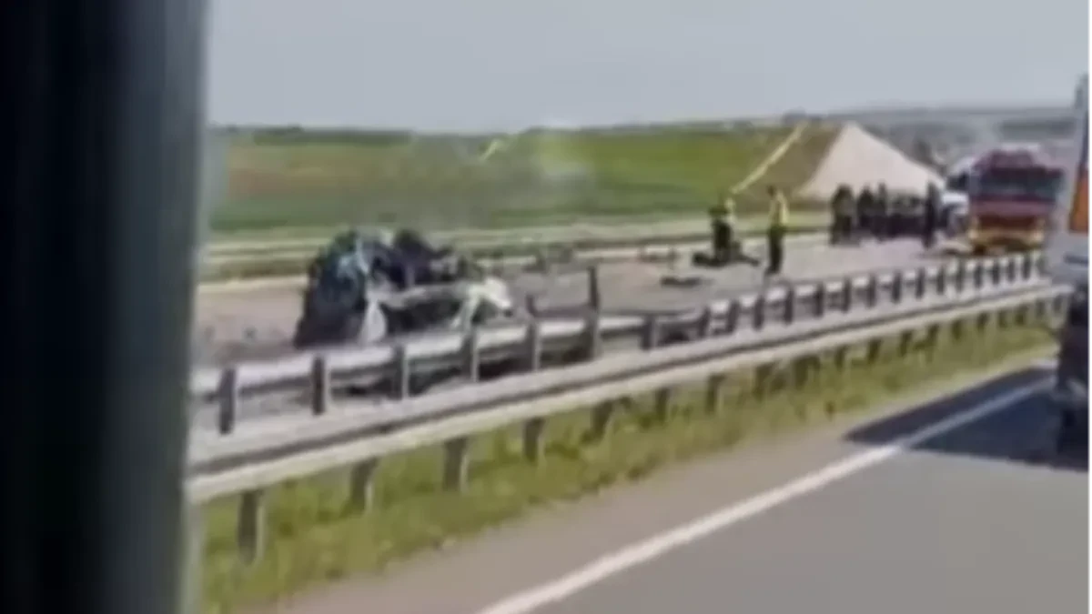 PRVI SNIMAK JEZIVE NESREĆE KOD RUME Vozio auto u kontra smeru 130 na sat, pa se zakucao u drugo vozilo!