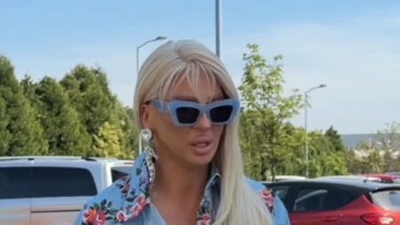 KARLEUŠA OTKRILA DETALJE RAZGOVORA SA MILANOM STANKOVIĆEM Svaki dan je na vezi sa njim, spomenula i pokojnog Popovića!