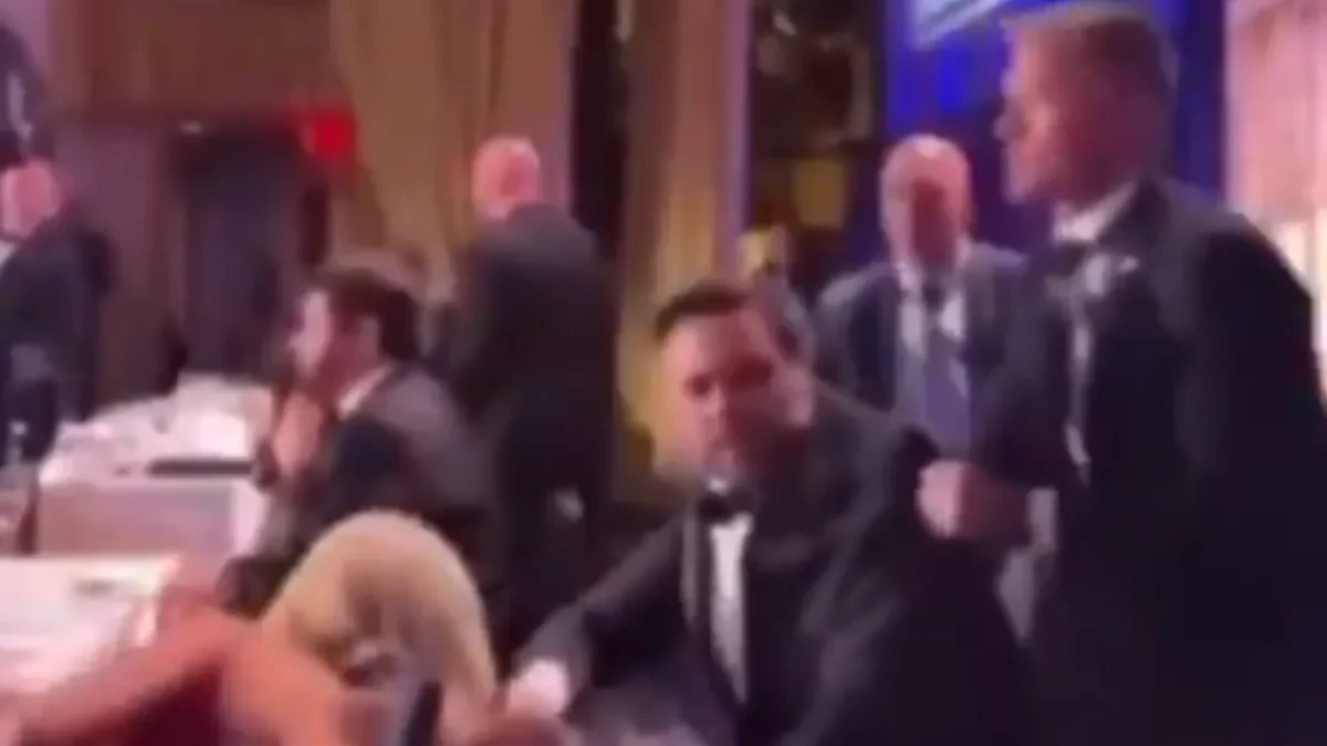 VENS EVAKUISAN PRE TRAMPA TOKOM PUCNJAVE Skandal ili protokol? (VIDEO)