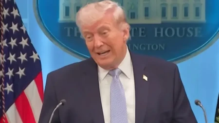 TRAMP ŠOKIRAO AMERIKU! Najnovija ideja mu je kao iz crtanog filma