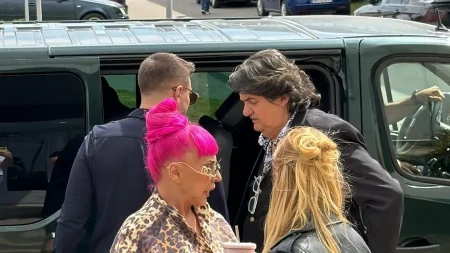 EVO U KAKVOM IZDANJU JE ZORICA DANAS STIGLA NA SNIMANJE Kemišu jedno zamerila