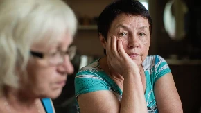 OVO ĆE VAS IZNENADITI Evo zašto žene žive duže od muškaraca