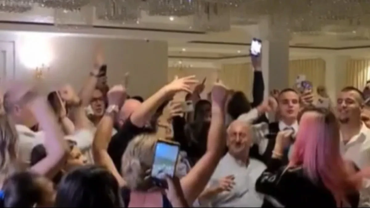 PRINOVA U ZORIČINOM DOMU! Čestitke ne prestaju da pljušte (FOTO)