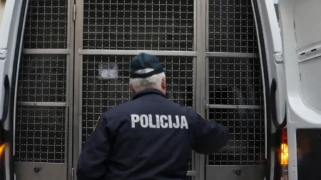  OSUĐEN ŠEF POLICIJE Nagovarao čoveka da pregazi unuke aktivistkinje
