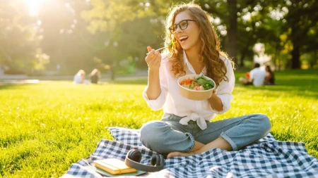 Sveža hrana ceo dan, bez frižidera: Ovi saveti će vas spasiti za PRVI MAJ - provedite uranak bez stresa