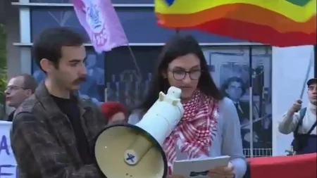 BLOKADERSKO ZLO! Kao bore se za Palestinu, a šalju podmuklu poruku: Srbi su ratni zločinci i srpski zločini se prećutkuju na RTS!