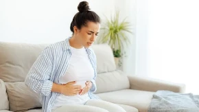 JEDNA KAŠIKA OVOG NAPITKA POMAŽE KOD NADUTOSTI Svi ga imaju u kuhinji, a ni ne znaju koliko je dobar