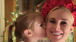 Ćerka Brusa Vilisa i Demi Mur: "Radim četiri posla da bih izdržavala ćerku"