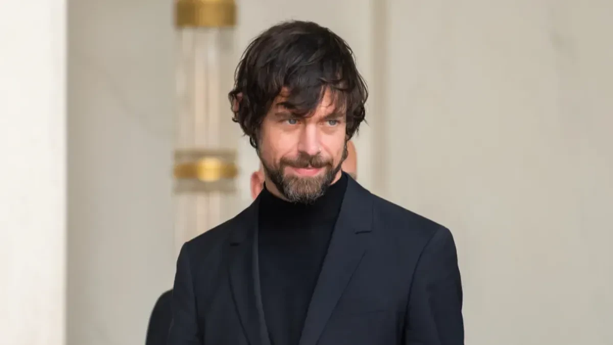 Plan koji ledi krv u žilama: Milijarder upozorava da AI preuzima ključne uloge