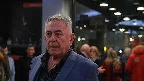 "SELJANKO, TI ĆEŠ DA MI KAŽEŠ?!" Mima Karadžić pred kamerama udario na 37 godina mlađu koleginicu (VIDEO) 