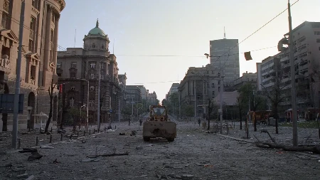 KRVAVI 3. APRIL KOJI SRBIJA NE ZABORAVLJA: Beograd prvi put na udaru, Aleksinac sravnjen, mostovi rušeni – civili plaćali cenu!