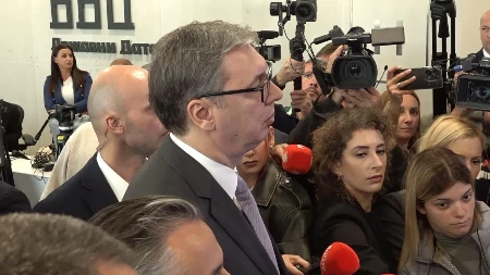 Vučić u Kragujevcu prisustvuje puštanju u rad novih modula data centra i superkompjutera (VIDEO)