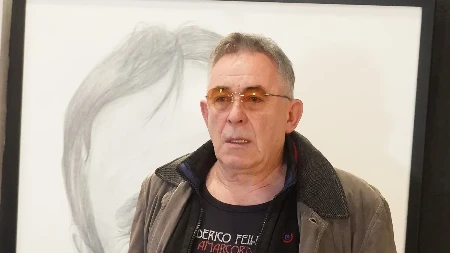 Šokiraćete se kada saznate koliko godina ima Mima Karadžić! Svi su mislili da je mlađi 