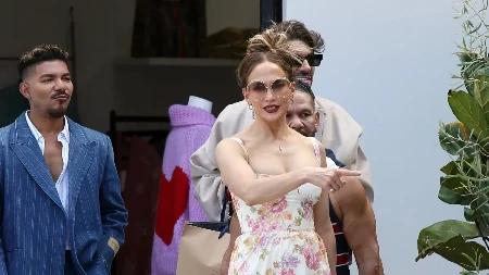 Kako izgledati više bez štikli? Ovi komadi momentalno produžuju siluetu