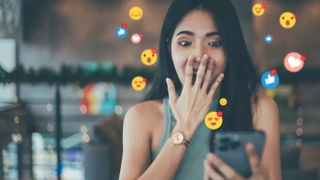 Ako vam je toplo oko srca kad vidite emotikon u poruci, to nije slučajno Istraživači tvrde: "Na emotikone reagujemo kao na ljudska lica"