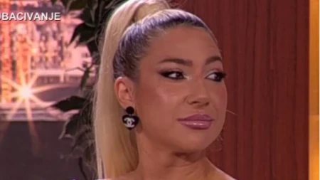 Raskrinkana Jovana Jeremić! Na sva usta se hvalila da je najbolji student Pravnog, a ovo je zapravo prava istina! (FOTO)