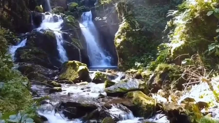 Neverovatno otkriće na Staroj planini: Otkriveni tajanstveni vodopadi, niko nije znao za njih!