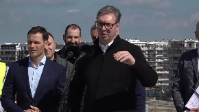 VUČIĆ ZAGRMEO: Ja verujem u Boga, ali ne verujem u stranu čizmu, predstavljam suverenu Srbiju!