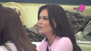 TAJNI SUSRET STANIJE SA OVIM MUŠKARCEM U ELITI Ucenila Mitrovića pred ulazak, jedina ima ove privilegije! 