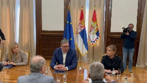 VUČIĆ NASTAVIO KONSULTACIJE SA STRANKAMA Važni susreti na Andrićevom vencu