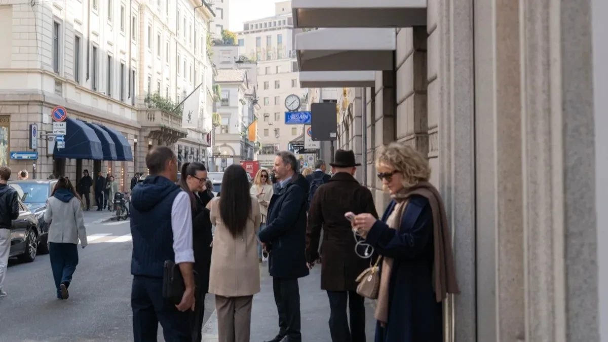 Kožna jakna koja je posvađala žene u Srbiji! Ovo je model oko koga se otimaju, a veze nema sa rokericom!