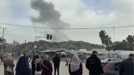 EKSPLOZIJE PORED ŠKOLE! Najmanje 10 mrtvih u izraelskom vazdušnom napadu u ​​Gazi