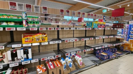 PRAZNI IZLOZI ŠIROM NEMAČKE: Trgovina pred istorijskim slomom, ugašeno 70.000 prodavnica