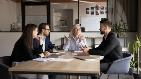 OVO SU NAJPLAĆENIJI POSLOVI U SRBIJI! Ova zanimanja su sada traženija, ne moraju da brinu za posao!