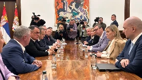 PREDSEDNIK VUČIĆ NASTAVIO KONSULTACIJE SA STRANKAMA Obraćanje u 13 časova (VIDEO)