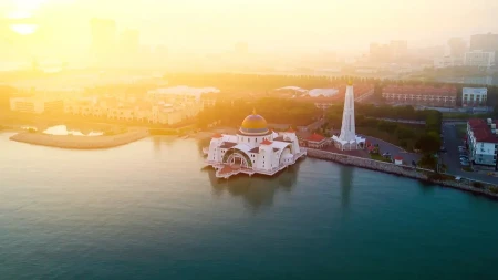 Svi prate blokadu Ormuskog moreuza - drugi morski prolaz može da zaustavi celu svetsku ekonomiju