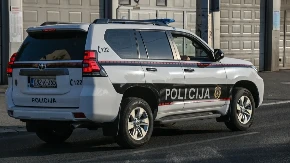 KOST ZAUSTAVILA NOŽ U GRUDIMA! Muškarac pokušao da ubije bivšu, ima debeo dosije