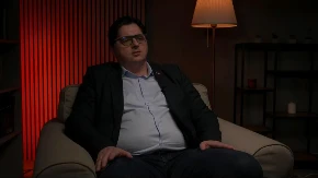 MRDIĆ ZA ALO!: SKANDAL NAD SKANDALIMA! Seksualni predatori među blokaderima – nude novac za gole slike! (VIDEO)