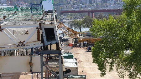 STRADAO KINESKI RADNIK NA GRADILIŠTU PRILIKOM PADA KRANA Tužilaštvo otkrilo kako je došlo do nesreće