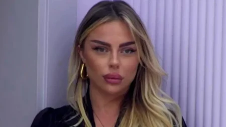 SOFIJA U AUTU SA DANETOM (67) Tvrdila da su se videli samo jednom, a sada isplivale intimne fotke!