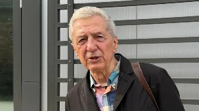 PEVAČICA BILA U VEZI SA MIROSLAVOM ILIĆEM Tvrdi da mu duguje 30.000 evra! 